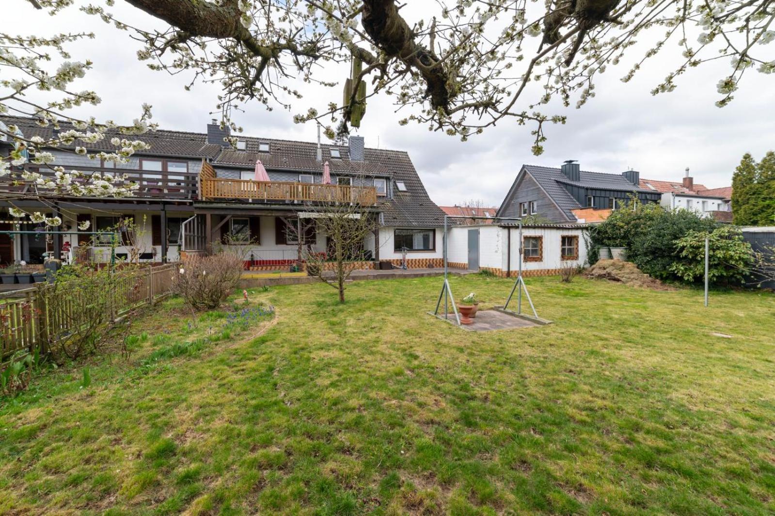 Cozy Villa With Garden, Balcony And Parking Area In Duesseldorf מראה חיצוני תמונה