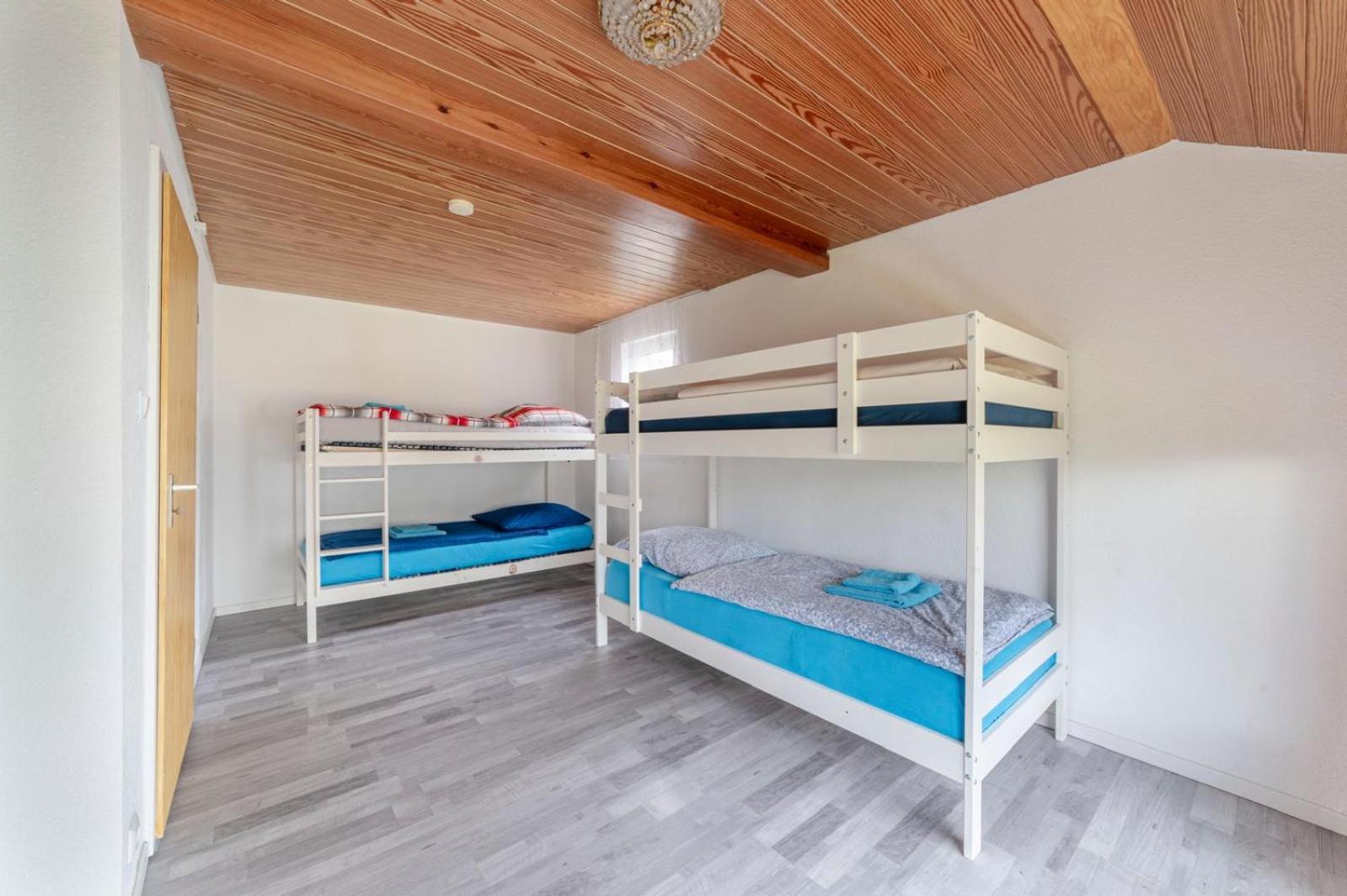 Cozy Villa With Garden, Balcony And Parking Area In Duesseldorf מראה חיצוני תמונה